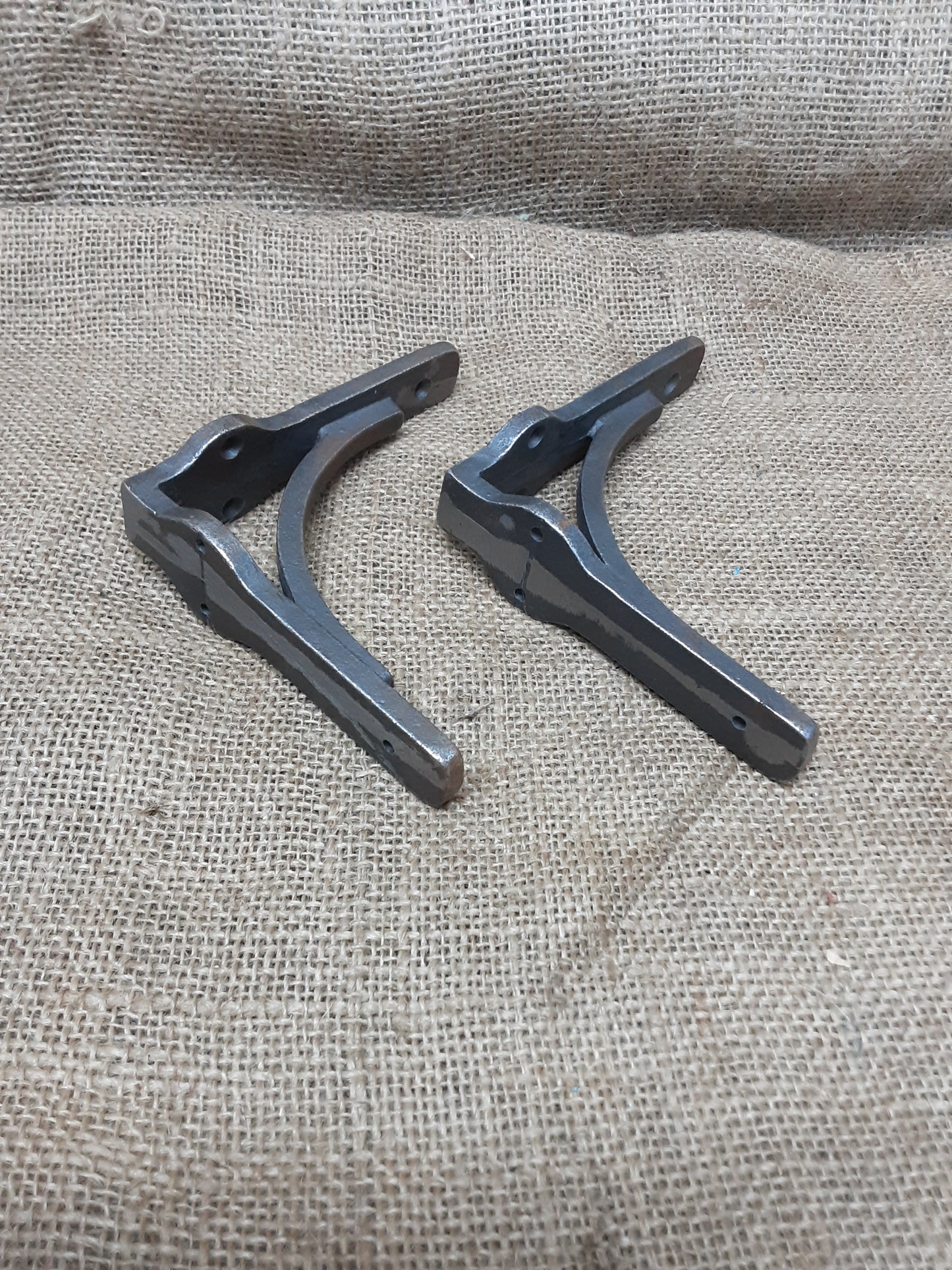 Cast Iron Shelf Bracket 5" Heavy Duty