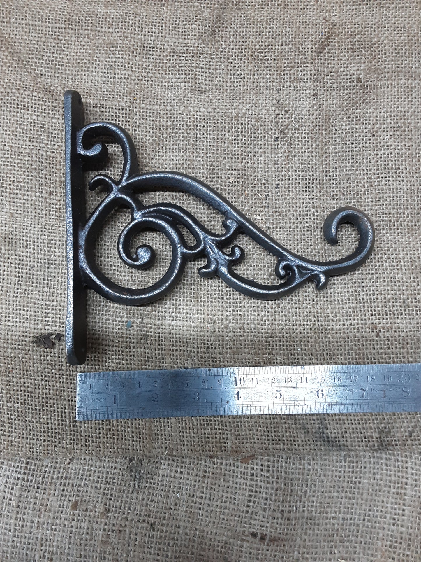 Cast Iron Hanging Basket Bracket 7"