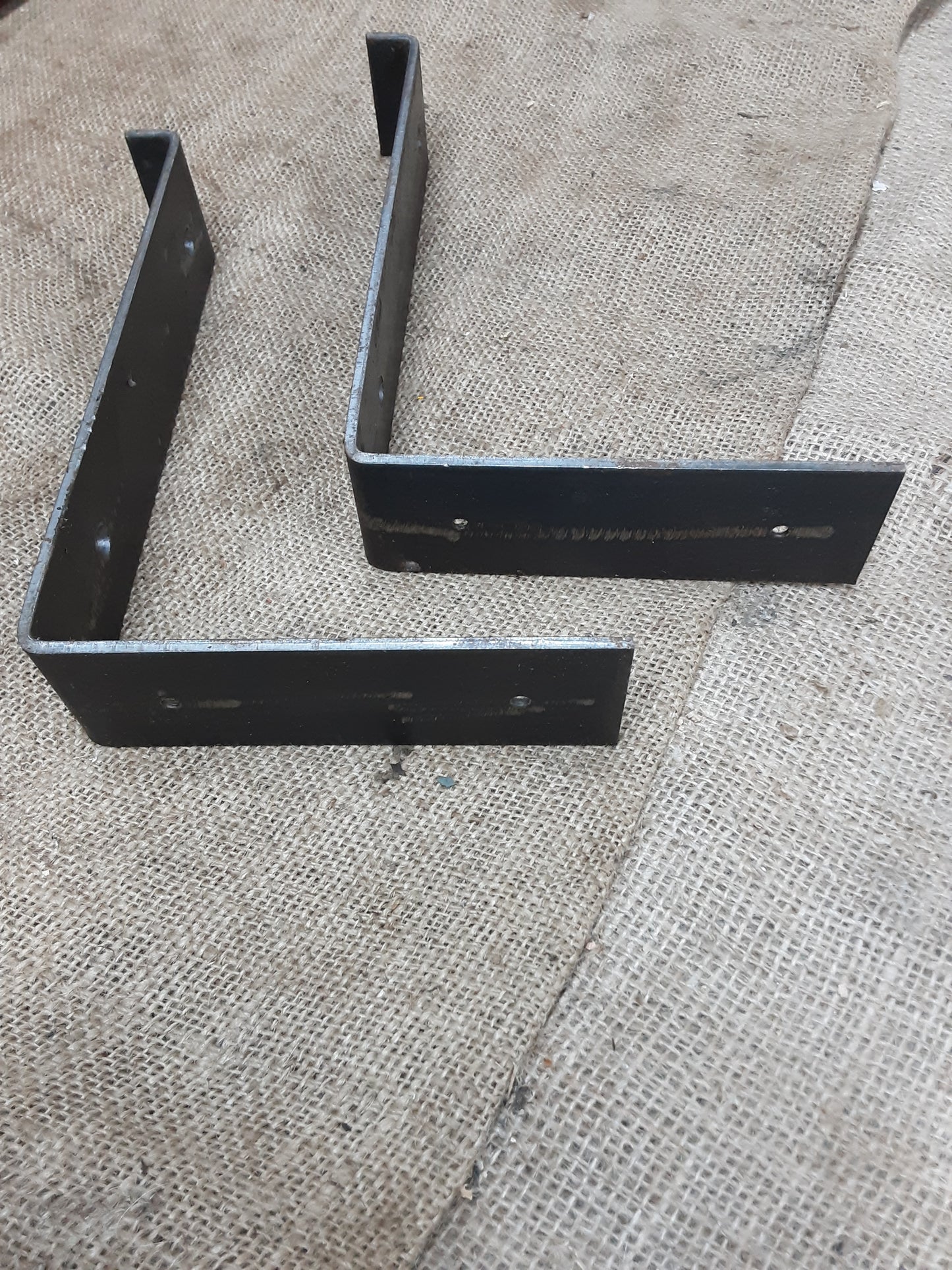 Scaffold Board Shelf Bracket Medium Duty 9"