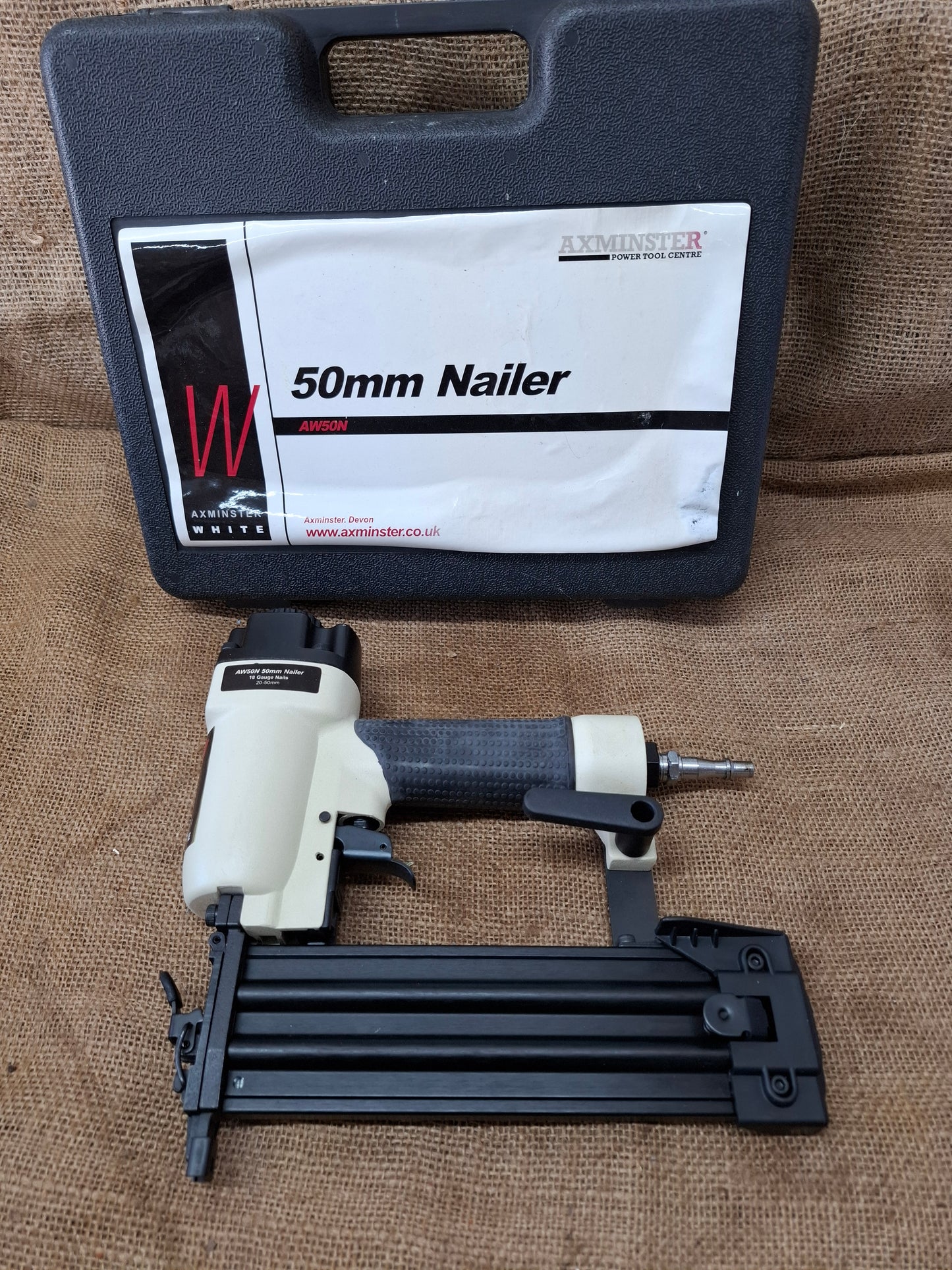 Axminster AW50N 50mm Nailer