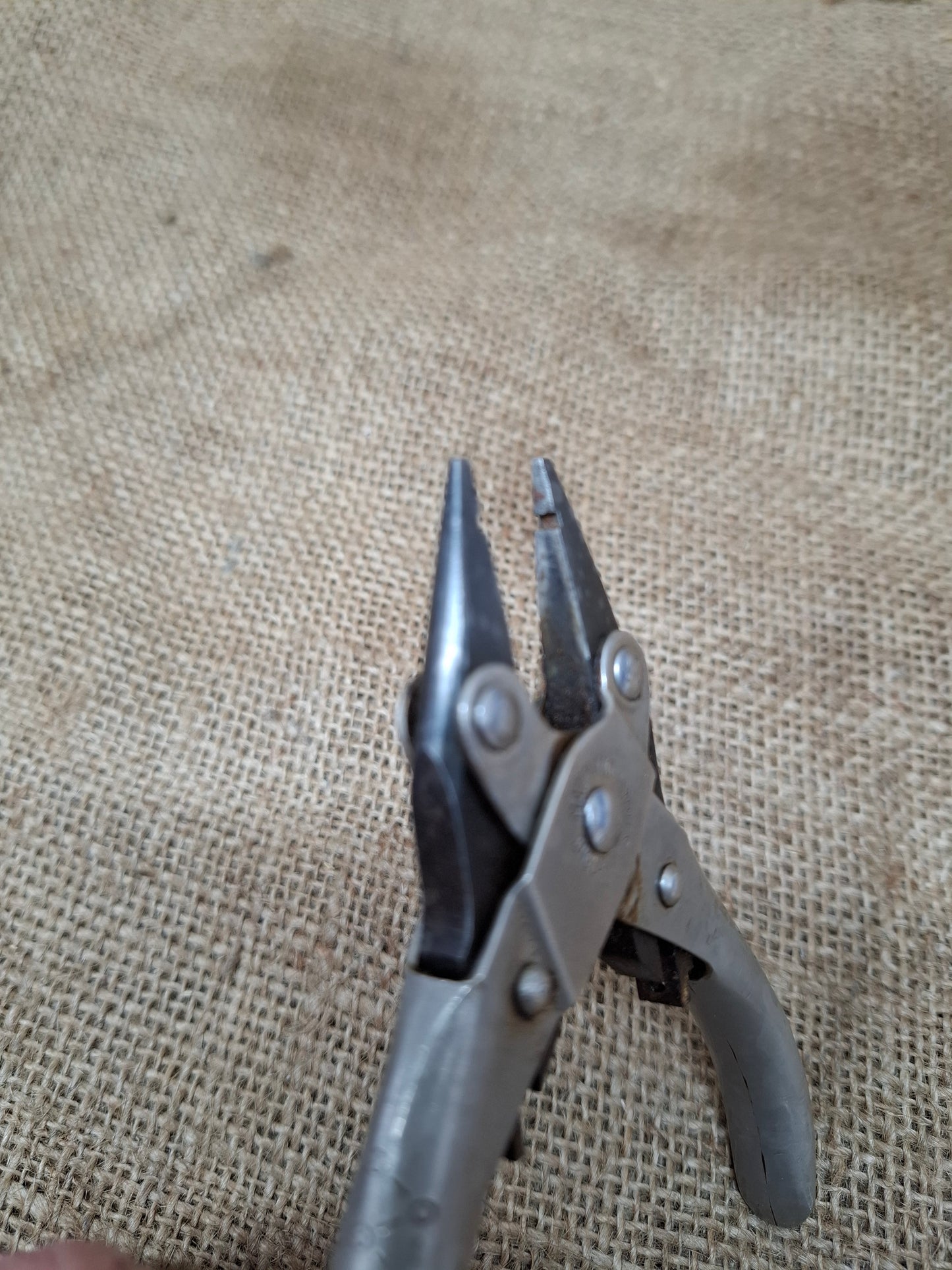 Maun Industries Parallel Pliers 4340 125