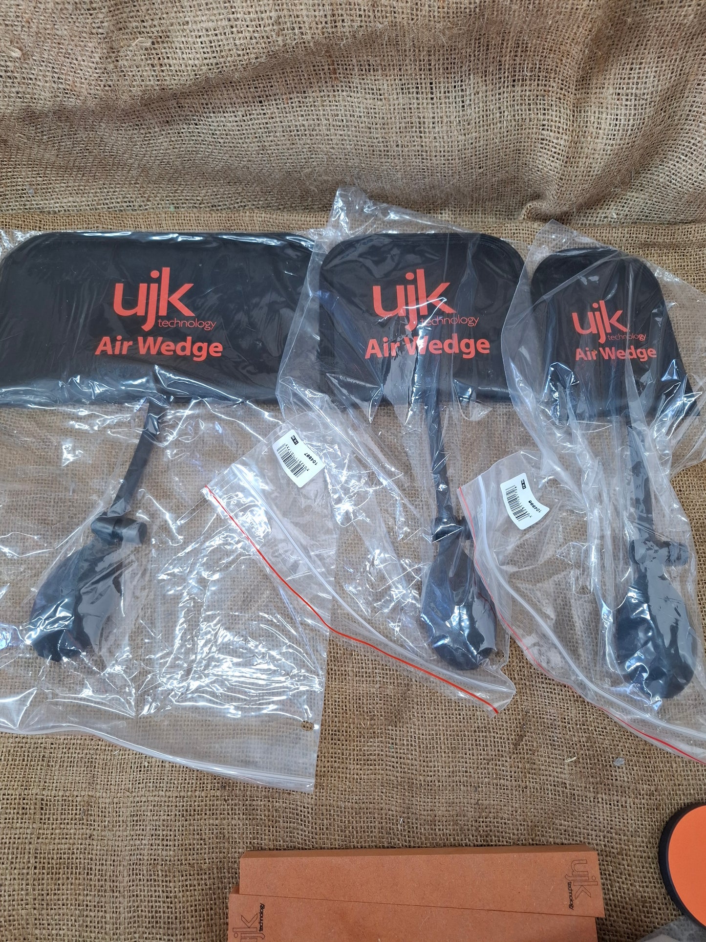 Axminster Air Wedge Clamping Set UJK Technology