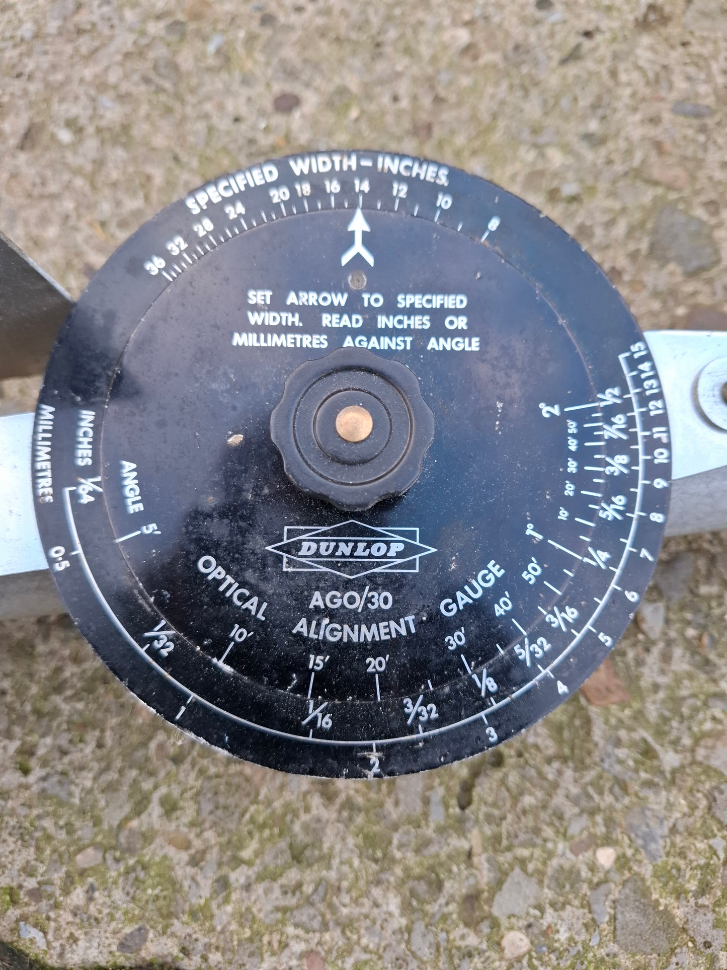Dunlop AGO/30 Wheel Tracking Alignment Tool