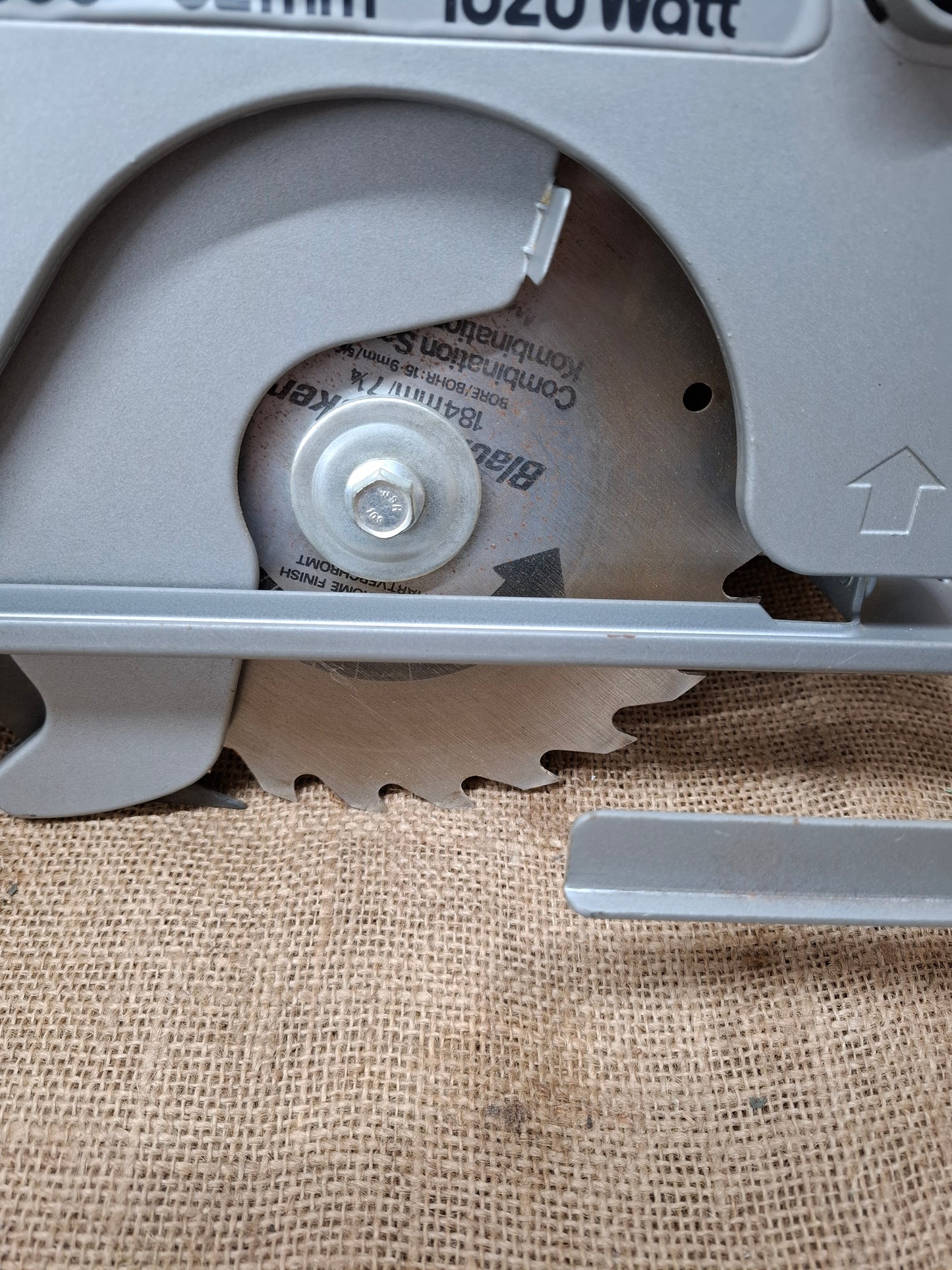 Black & Decker SR 300 Circular Saw