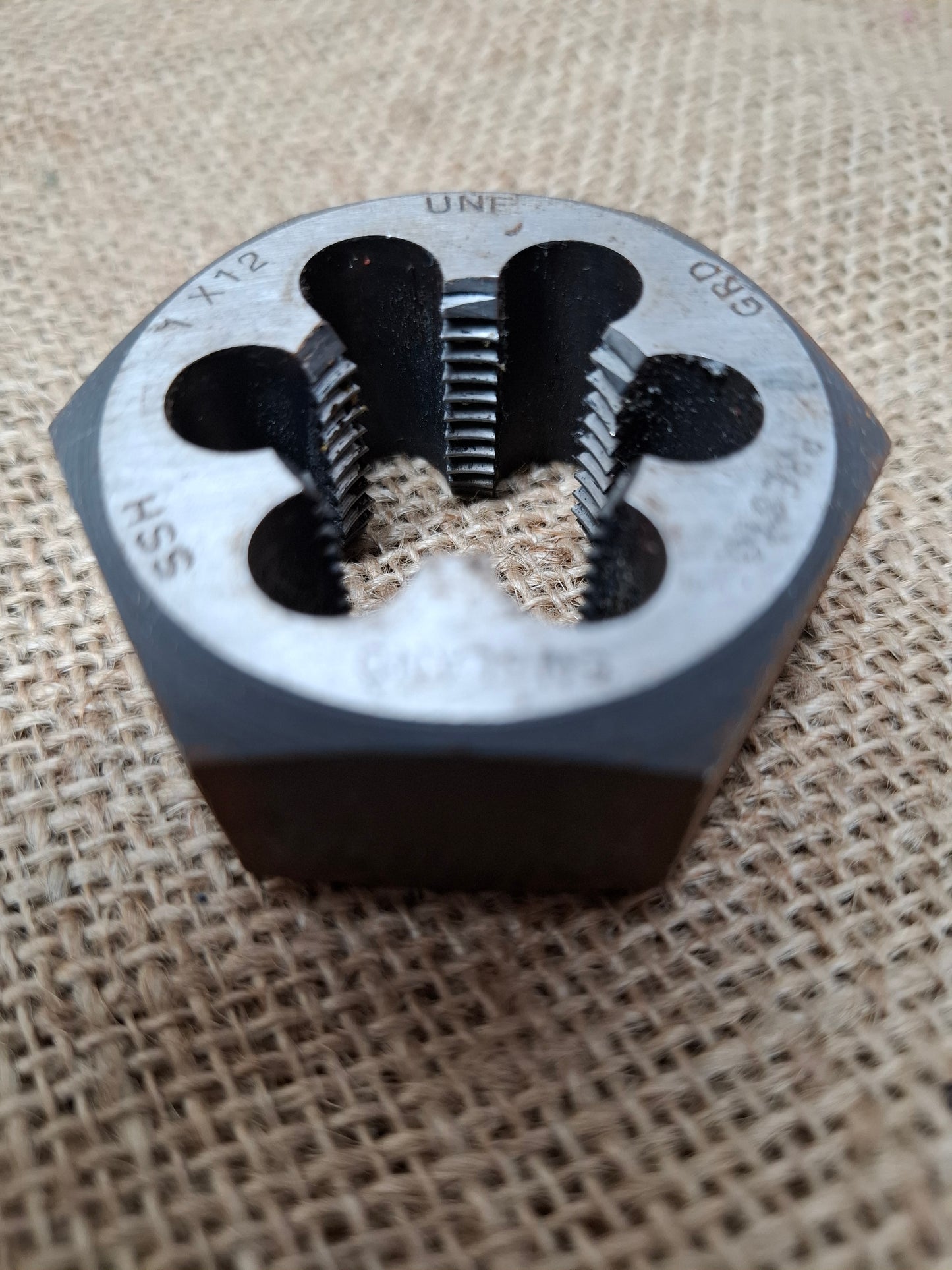 Die Nut 1" x 12 UNF