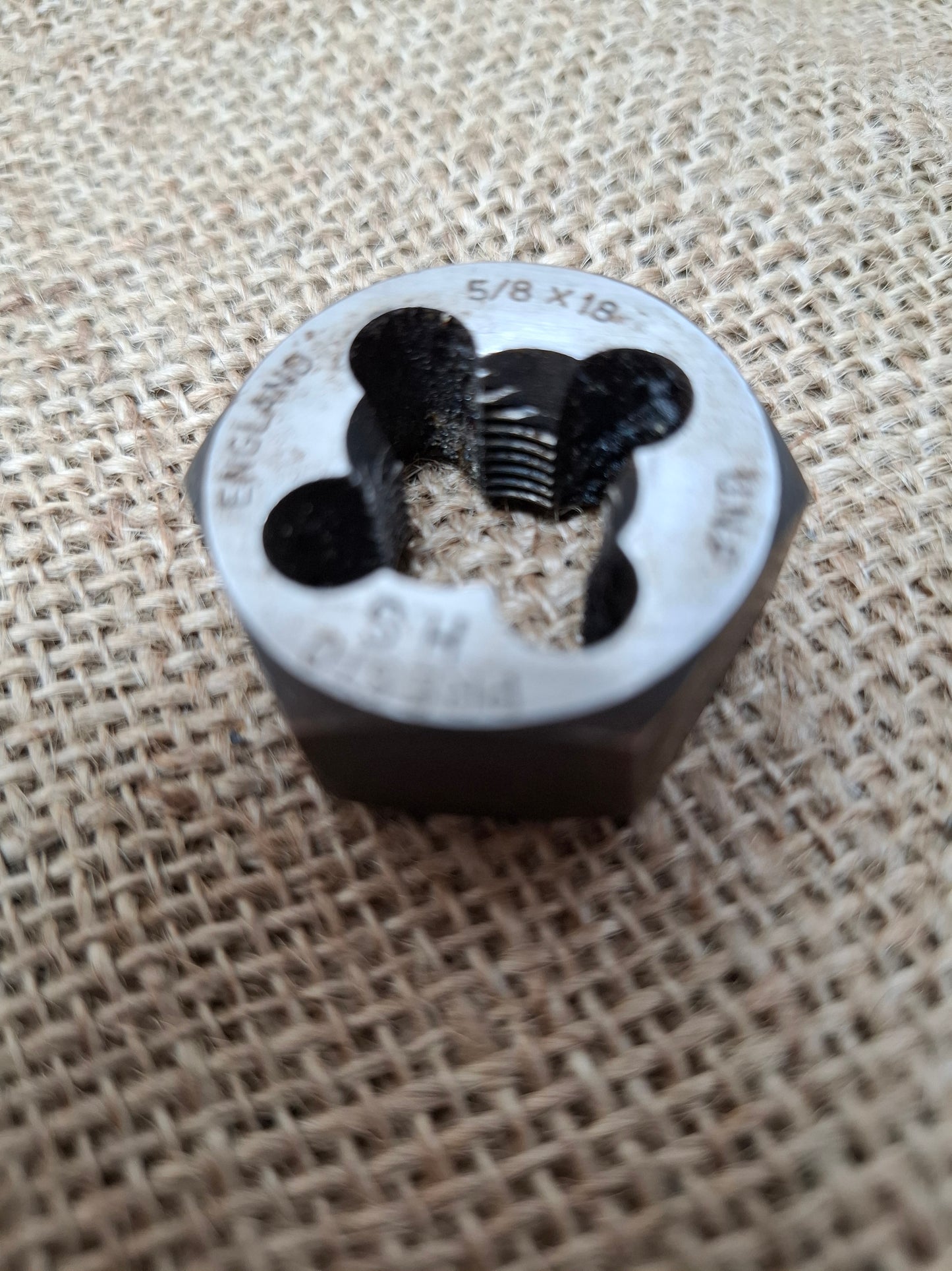 Die Nut 5/8" x 18 UNF