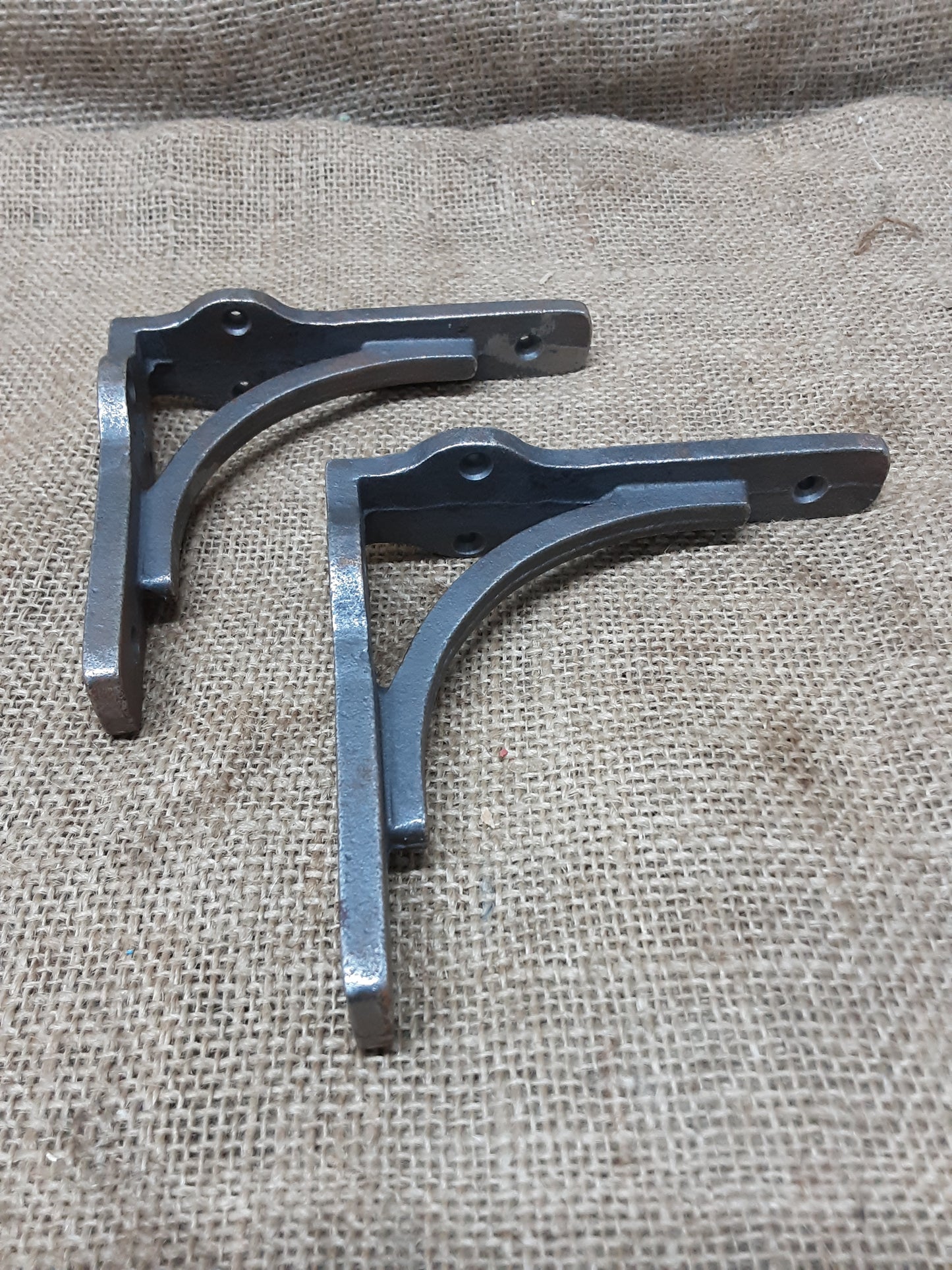 Cast Iron Shelf Bracket 5" Heavy Duty