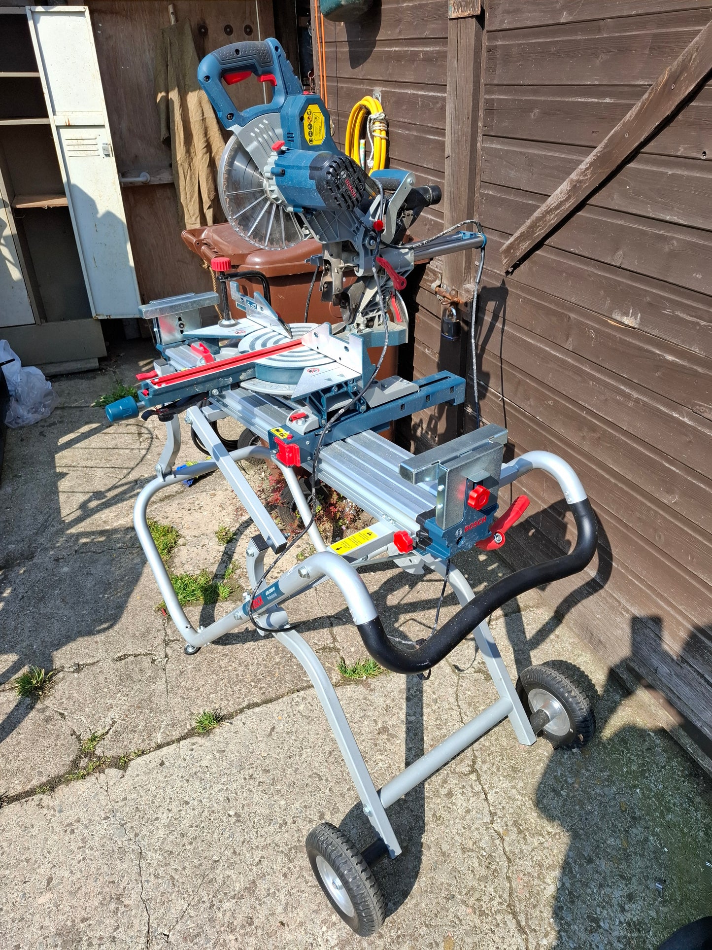 Bosch Sliding Compound Mitre Saw with Stand