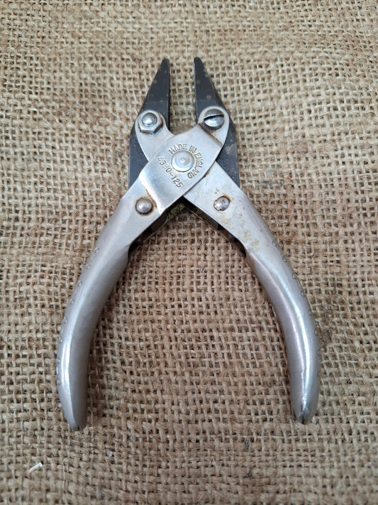 Maun Industries Parallel Pliers 4330-125