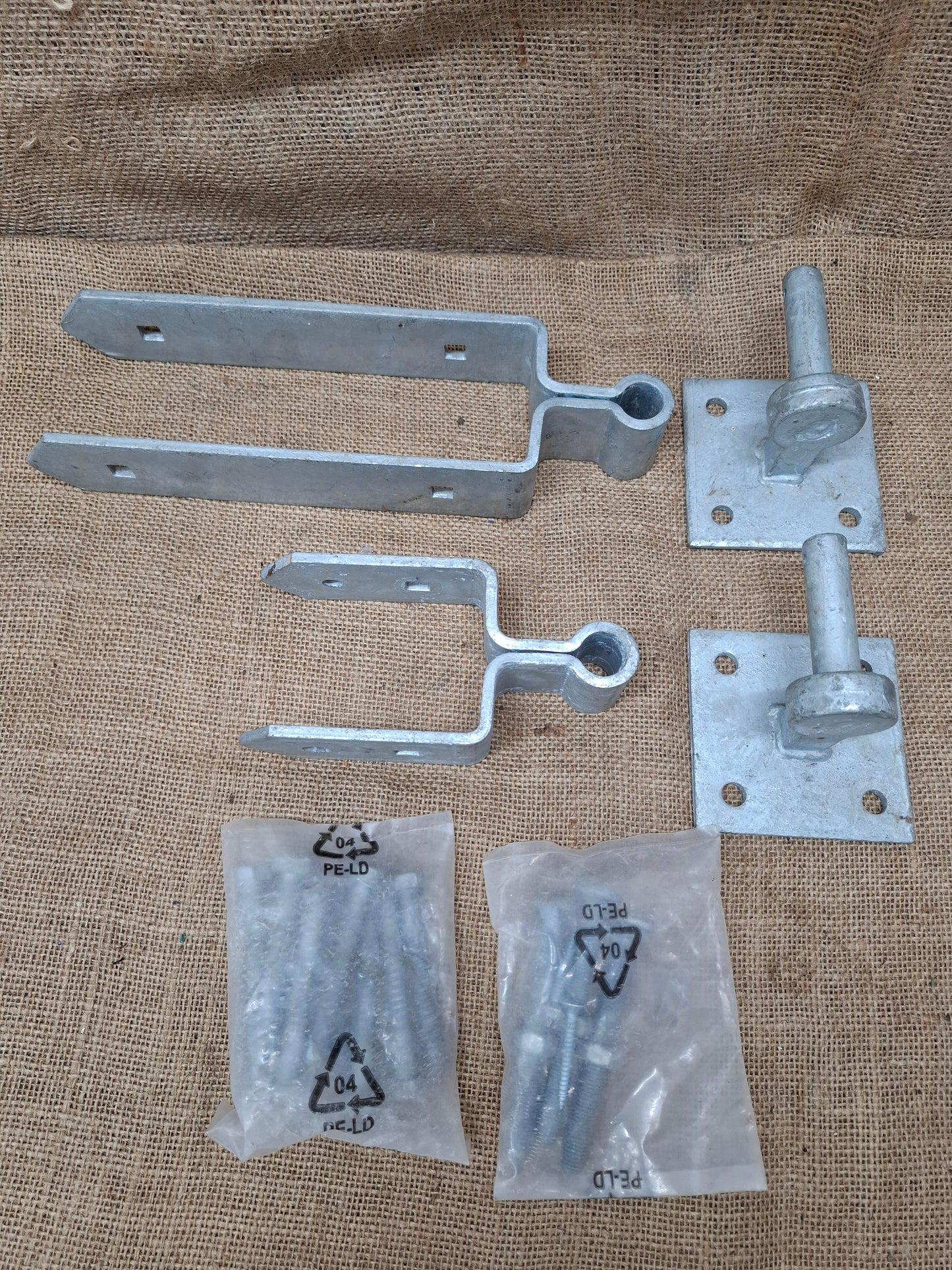 Field Gate Set Double Strap Hinge
