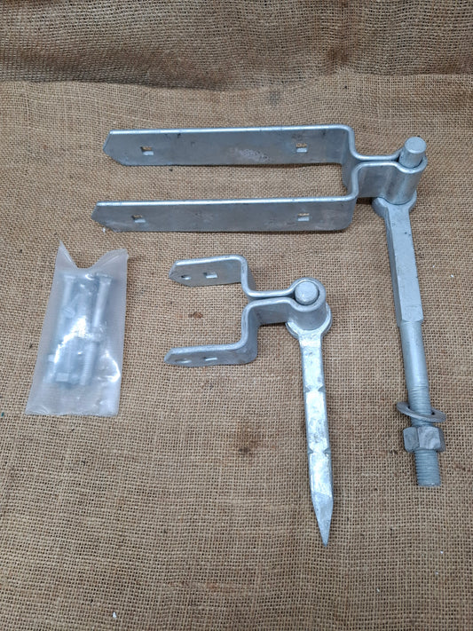 Field Gate Set of Hinges Hook to Drive