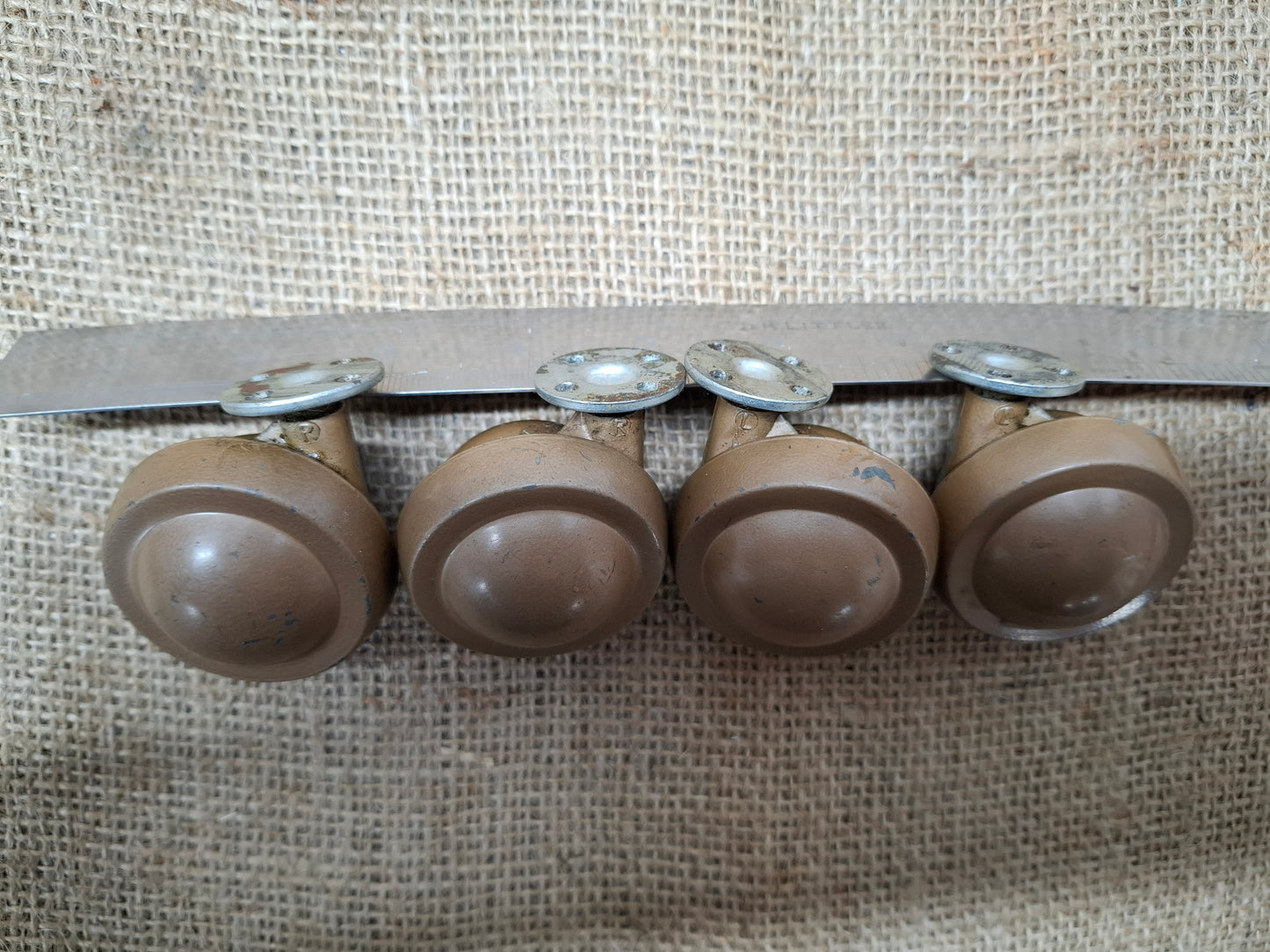 Kenrick Shepherd Caster with Top Plate Light Brown 50mm