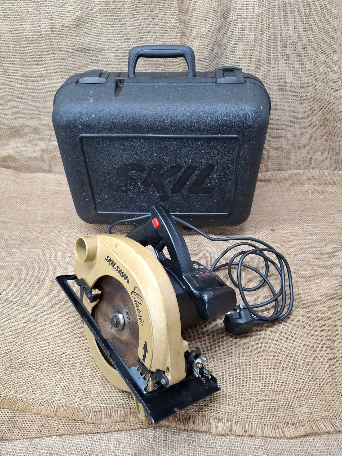 Skilsaw 1866U2 Circular Saw