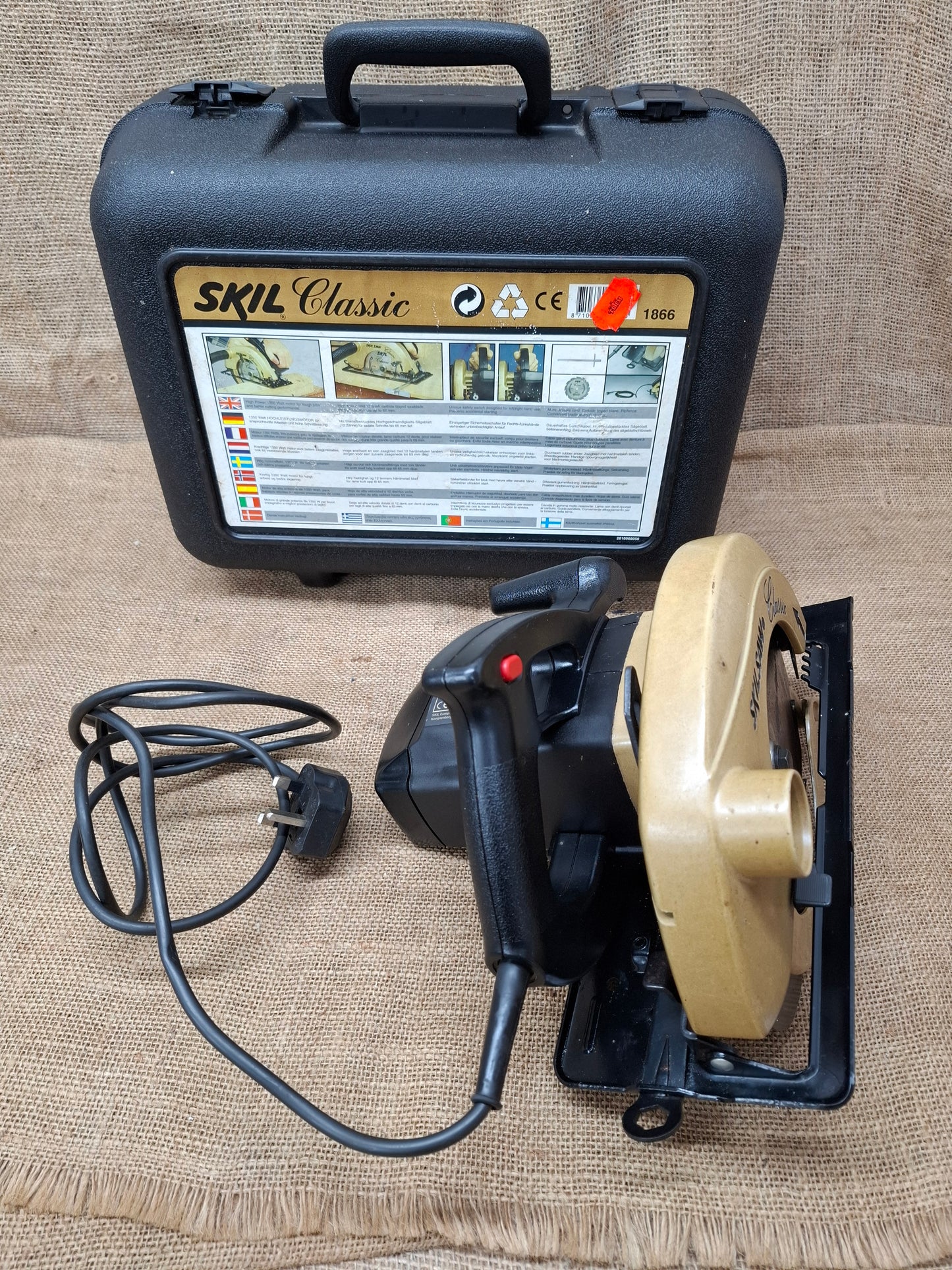 Skilsaw 1866U2 Circular Saw