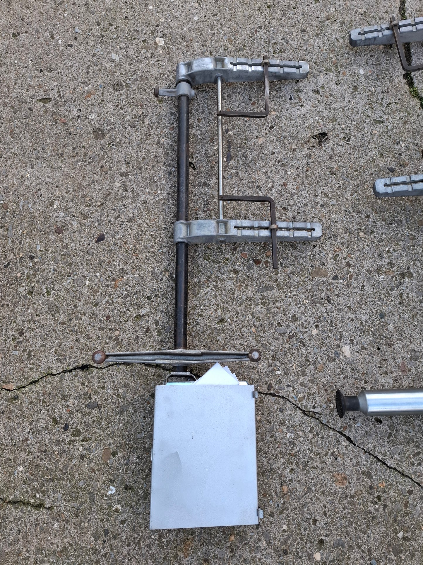 Dunlop AGO/30 Wheel Tracking Alignment Tool