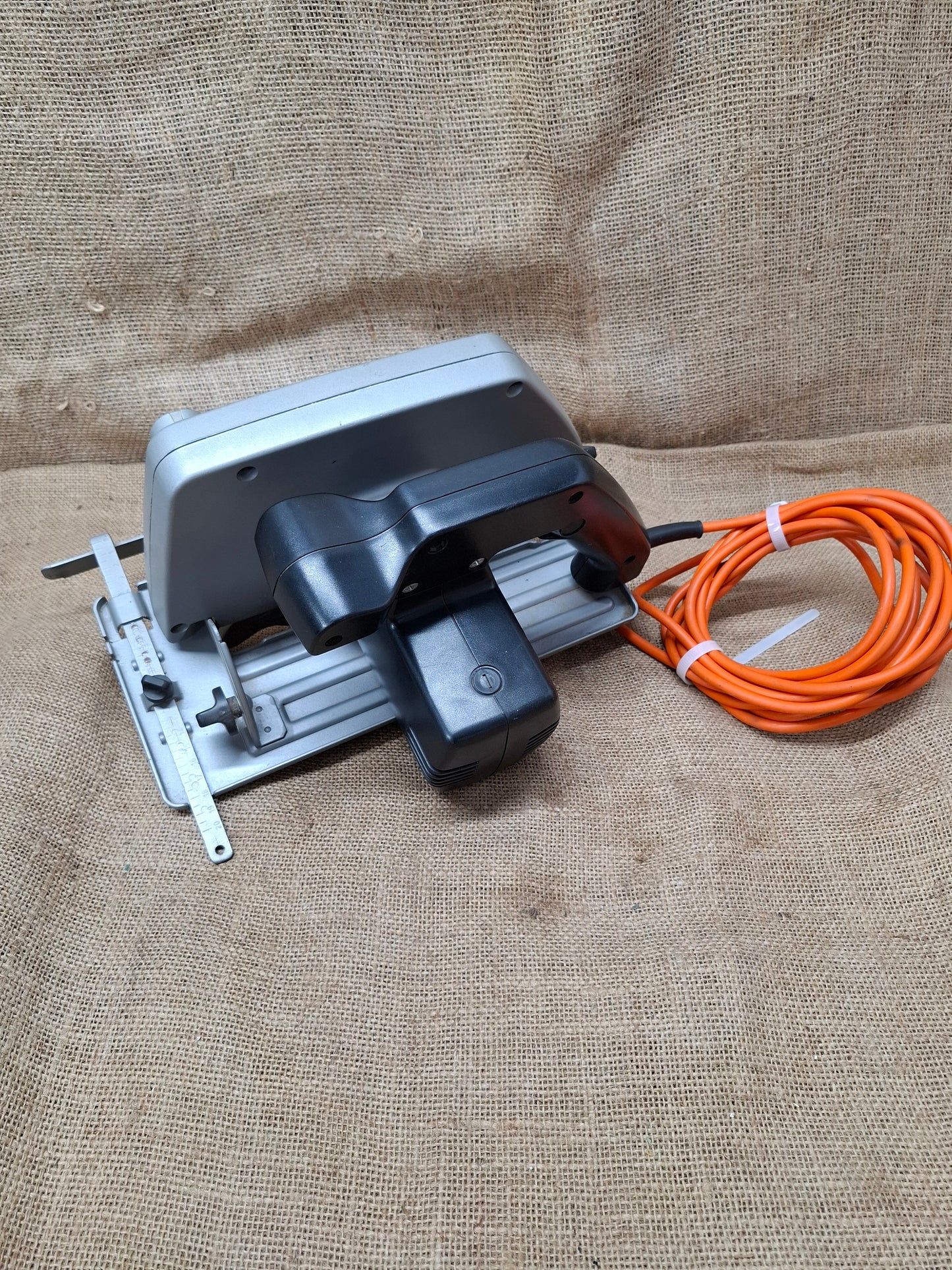 Black & Decker SR 300 Circular Saw