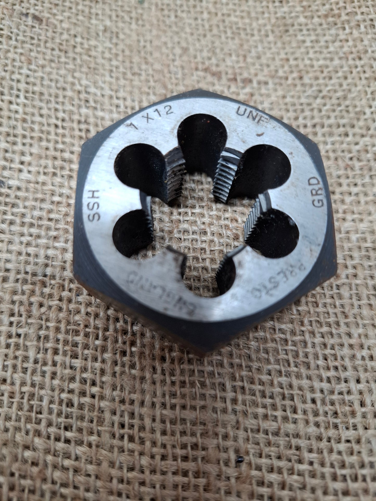 Die Nut 1" x 12 UNF