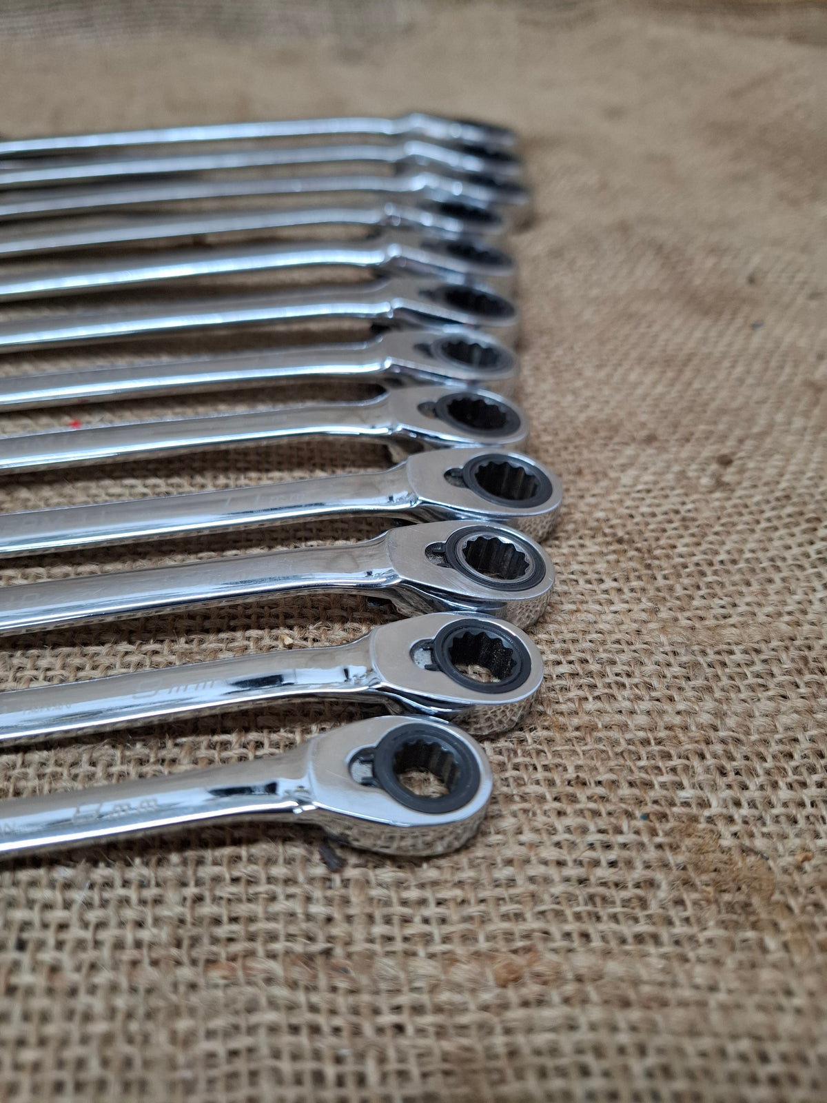 Set of Blue-Point Spanners