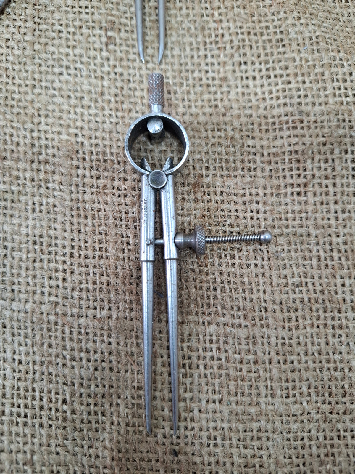 Moore & Wright Inside and Outside Calliper Set